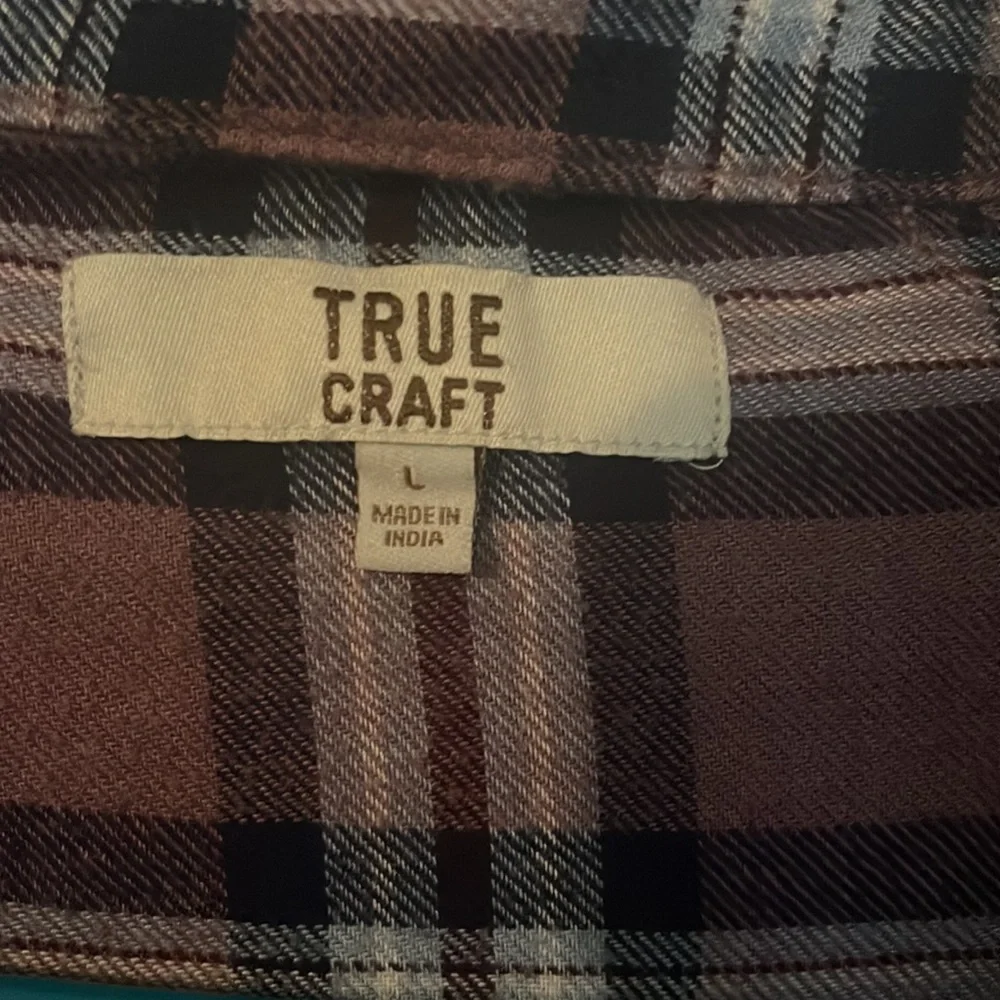 Flannel - Picture 2 of 3